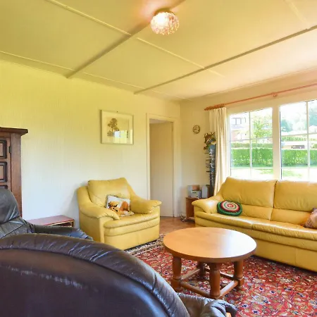 Chalé Scenic Chalet In Stavelot With Balcony *