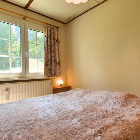 Chalet Scenic Chalet In Stavelot With Balcony *
